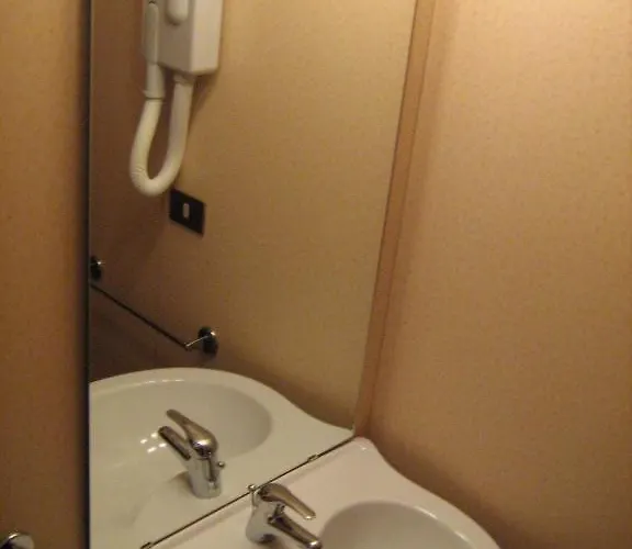 Da Cesare 2* ستريزا